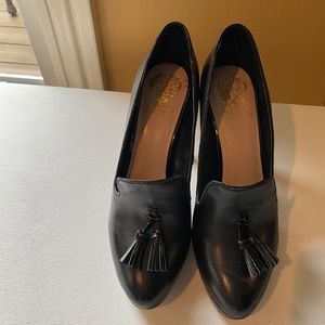 Vince Camuto Black Leather Shoe